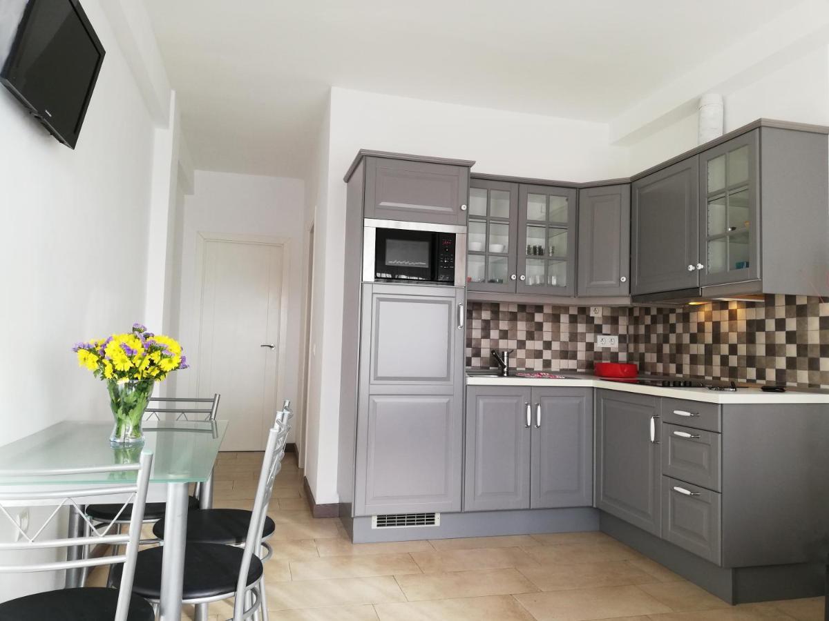 Verdemar Apartment With Sea View And Garden Nerja Zewnętrze zdjęcie